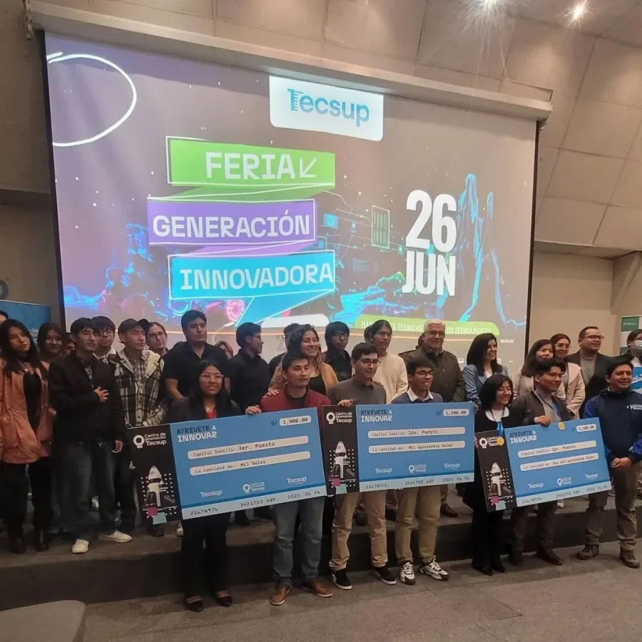 Presentación en la Pitch Competition Tecsup